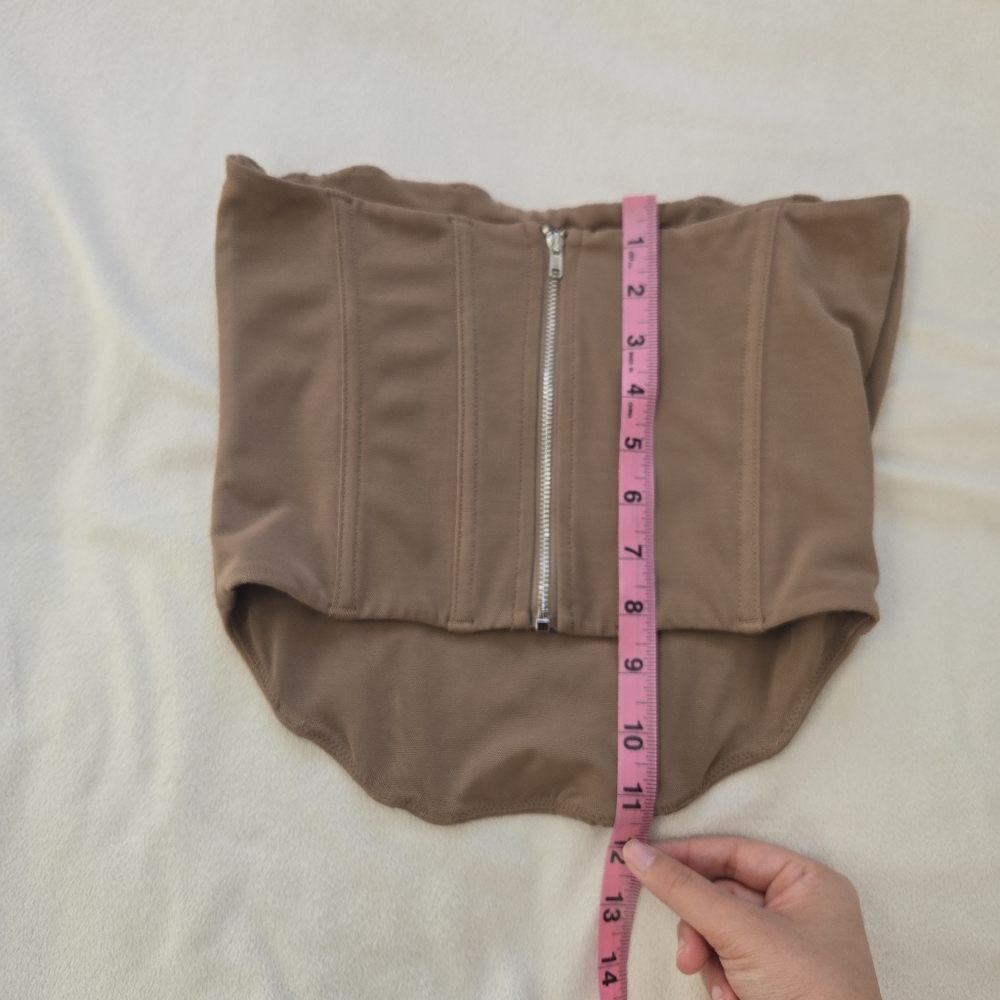 White Fox Sharp Edge Bustier Tan Beige Size Small - Picture 5 of 5